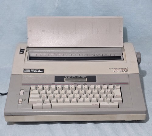 Vintage smith corona 4700 - smith,