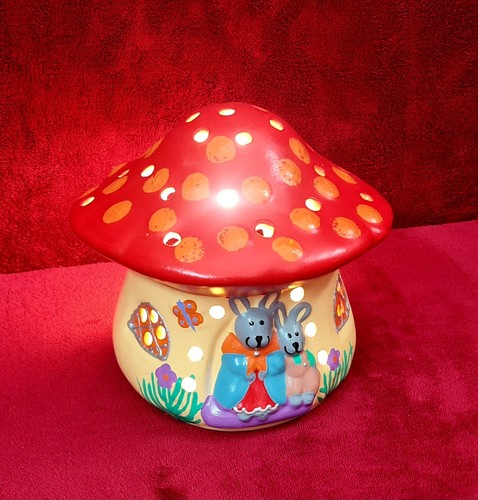 Vintage 1992 piggery pottery - vintage,