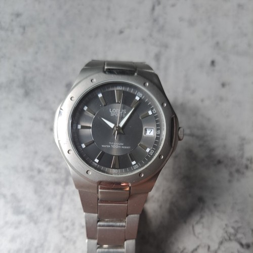 Lorus sports titanium watch - ,
