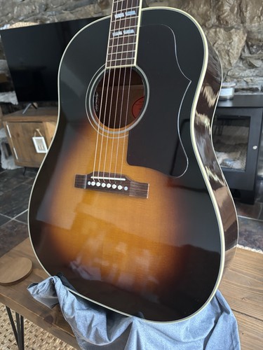 Gibson southern jumbo - southern, acoustic