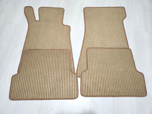 New r107 floor mat mercedes - new,