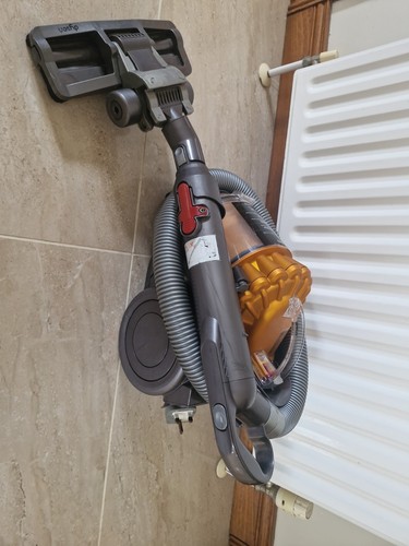 Dyson dc22 stowaway - stowaway, corded