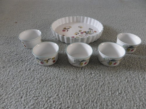 Royal worcester porcelain - royal,