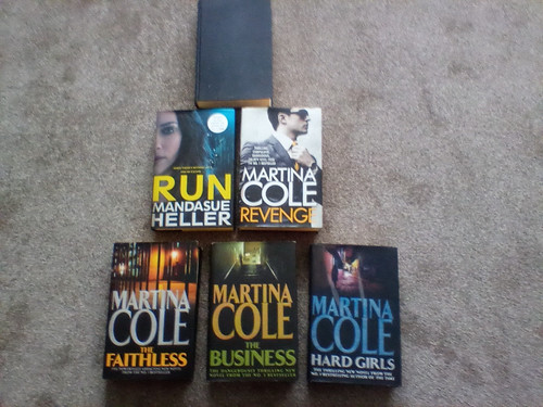 Martina cole books bundle of - martina,