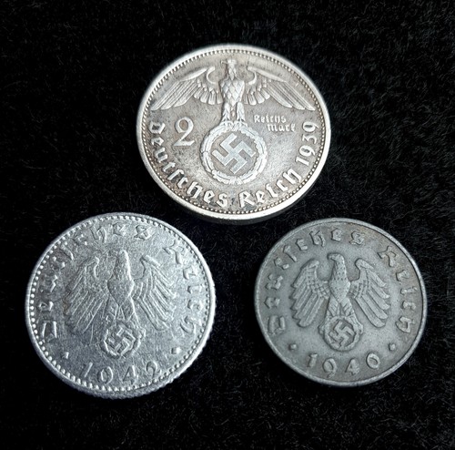 Three historical circulated - three,