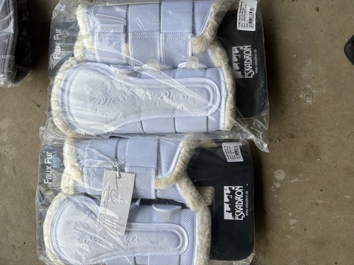 Eskadron white brushing boots - white,