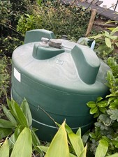 Domestic heating oil tank
