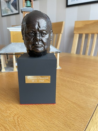 Winston churchill mini bust - winston,