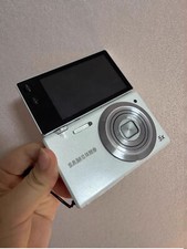 Samsung MV800 16MP 5X zoom