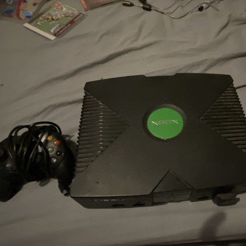 Original xbox plus controller - original, controller-
