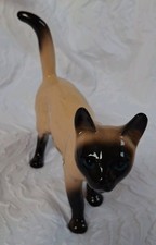 Vintage Siamese Large Cat/Kitten Figurine Porcelain Glazed Ceramic Collectable