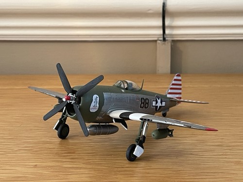 Scale 47 thunderbolt - 1/72,