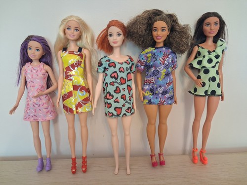 Barbie fashionistas bundle - bundle, of