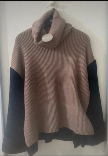 Apricot turtleneck black - turtleneck, and
