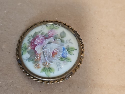 Limoges porcelain brooch pin - limoges, brooch/pin
