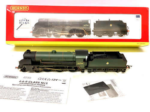 Hornby r2621 green king - hornby,