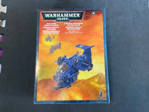 Warhammer 40k space marine - space,