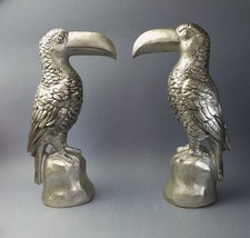 A Pair Of White Gold Toucan