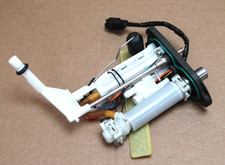 Harley Davidson FXBB Street Bob 1745 2018 17,802 miles petrol fuel pump (6375)