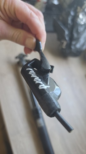Rockshox reverb dropper post - rockshox,