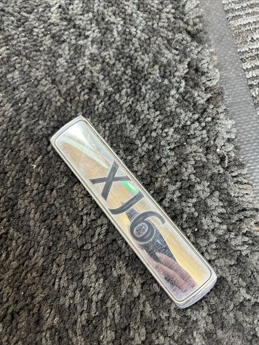 Xj6 boot badge - "xj6", lid
