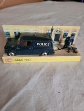 Corgi BMC Mini Police Van 448
