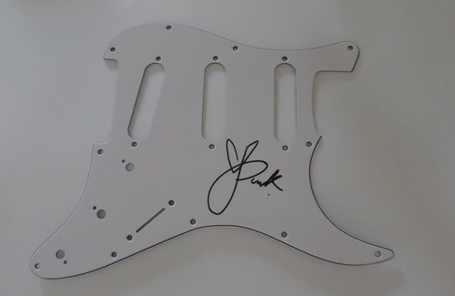 Pink hand signed - pink,