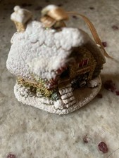 COLLECTIBLE LILLIPUT LANE