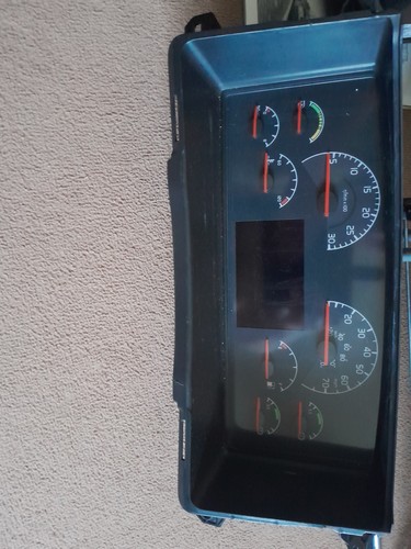 Volvo dashboard cluster - volvo,