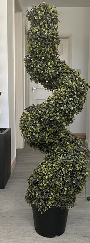 Artificial topiary spiral - topiary,