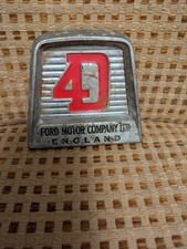 VINTAGE FORD MOTOR COMPANY LTD. THAMES TRADER TRUCK 4D BADGE