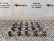 Toyota Auris E18 Bolts 1.80