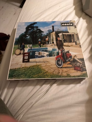 Oasis here now - oasis, club