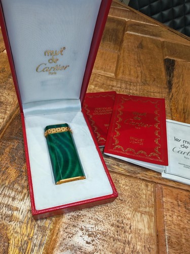 Rare cartier green - rare,