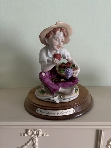 Vintage porcelain figurine - vintage,
