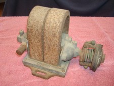 USED COMET MAGNETO CRACKED