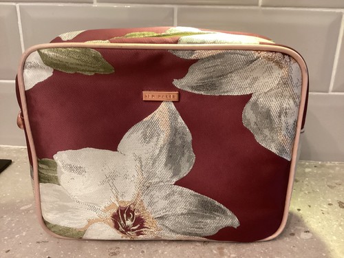Ted baker london large - ted,