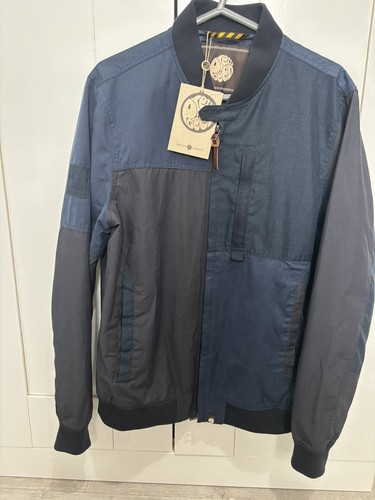 Pretty green grainger - green,