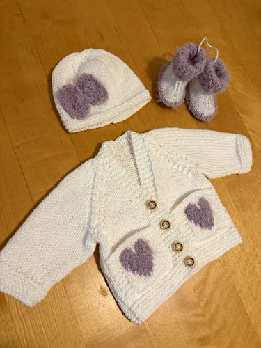 Hand knitted brand new - knitted, newborn