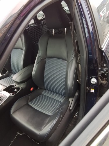 Front seat toyota rav mk5 - front,