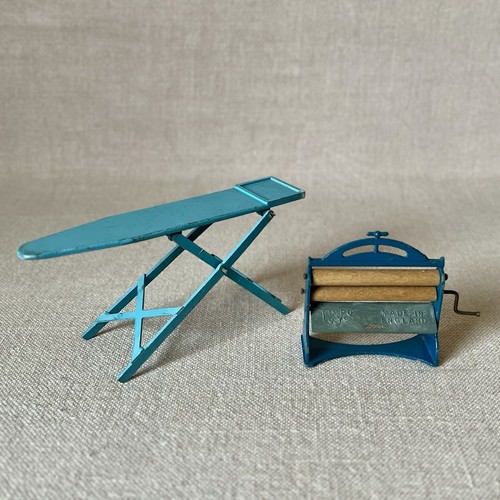 1950 dolls house - house, miniature