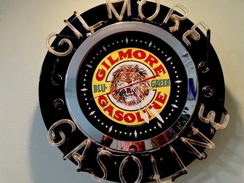 Vintage neon clock roar with - clock,