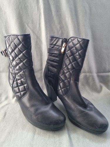 Caprice leather quilted - leather, design