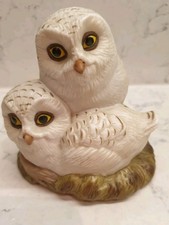 Danbury Mint fine porcelain snowy owls figurine "nestling owlets" Robert Hersey