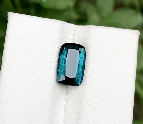 Carat blue tourmaline - 3.30,