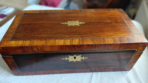 Antique crossbanded rosewood