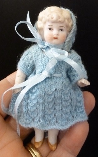 Tiny antique doll - 3, /