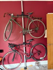 Giant OCR4 frame with Pyrotec carbon fork. Working, but could be service.