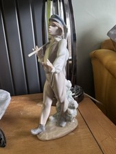 Lladro Porcelain Figurine 5676