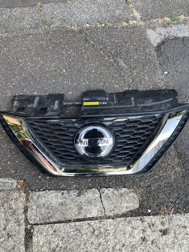 Nissan qashqai front grill - qashqai,